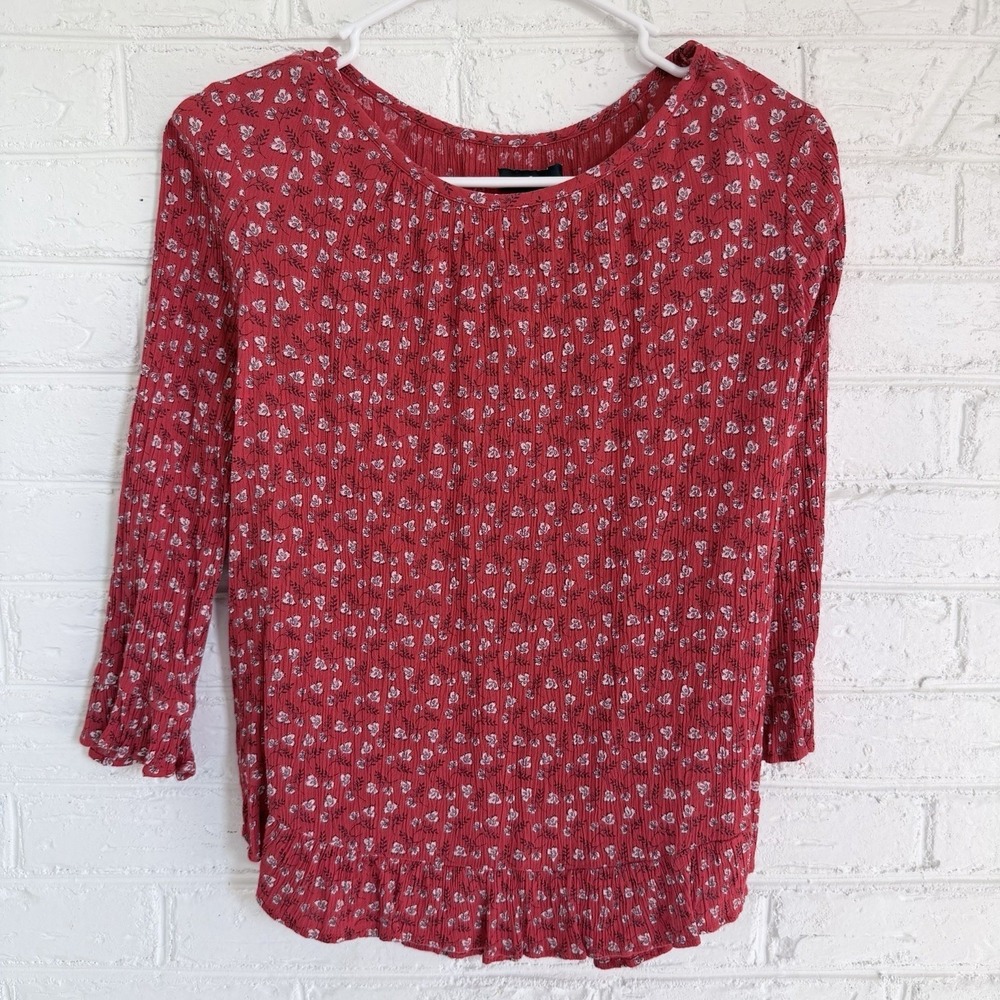 GAP‎ Red Floral Long Sleeve Crinkle Blouse Women's Size XS